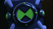 The Omnitrix is green even though it just timed out