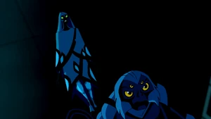 Levitación (encapuchado).