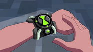 The Omnitrix in Omniverse flashbacks