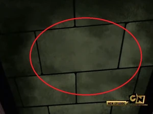 Niezniszczony sufit po strzale Szlamfajera