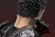 Detalle en la figura "Guts, Berserker Armor", de Prime 1 Studio.