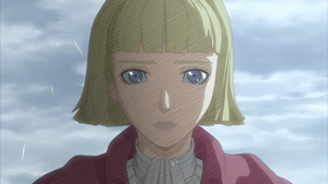 Farnese cuts her hair