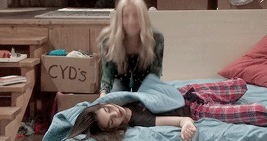 Tumblr nw6qryiAtF1sxnd6no7 400.gif