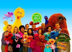 Season 40 Cast.jpg
