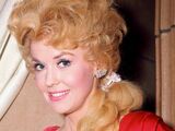 Donna Douglas