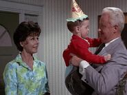 Larry and Louise finally reunite with Jonathan after a game of "musical birthday parties".