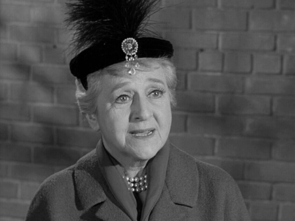 Phyllis Stephens Bewitched Wiki Fandom