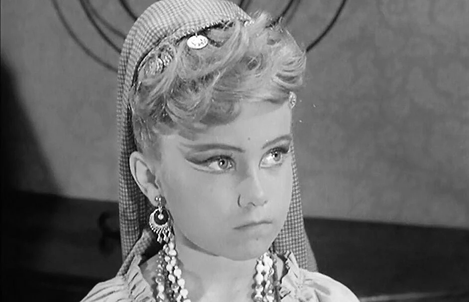 Young Endora | Bewitched Wiki | Fandom