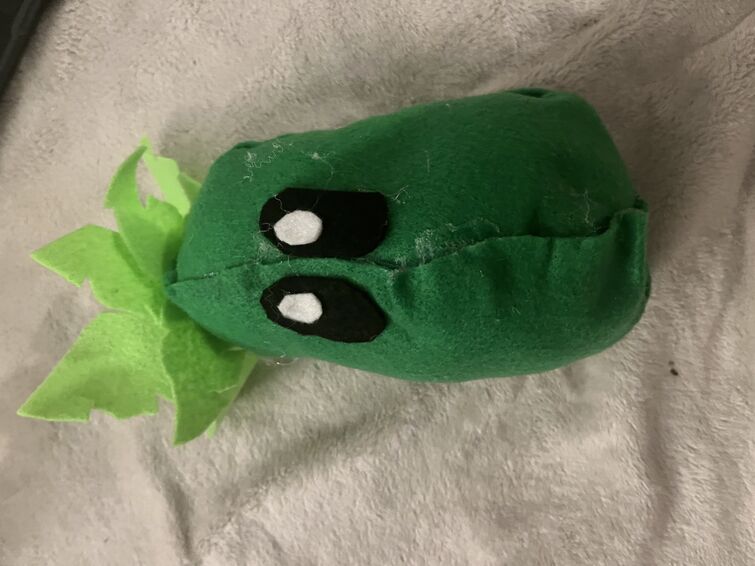 plants vs zombies umbrella leaf plush