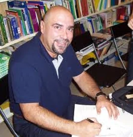 Amando Lacueva Poveda