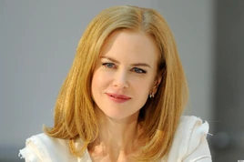 O-NICOLE-KIDMAN-JIMMY-CHOO-facebook