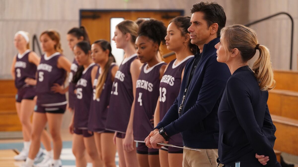 TV Recap: Big Shot - The Sirens Find Out That Coach Korn Is Recruiting a  New Player in Great in the Living Room 