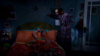 S6EP02 - Sheldon in Penny's bedroom