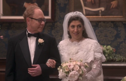 Amy arriving with her father.