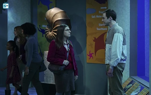 Platonic date at the aquarium.