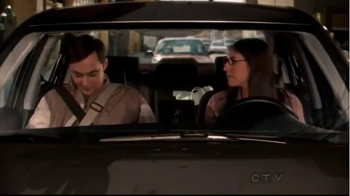 Sheldon and Amy get ready to go to her aunt's party.
