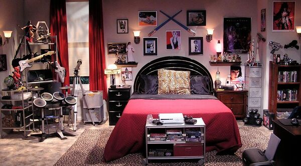 Howard's bedroom