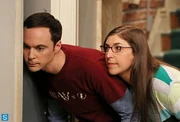Sheldon and Amy playing detective.