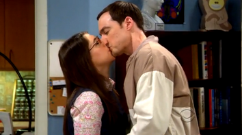 BBT Amy and Sheldon kissing