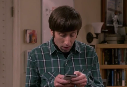 Howard finds Sheldon's online enemies list.