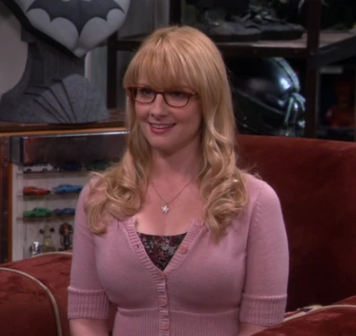 Bernadette watching Raj and Howard play their song.