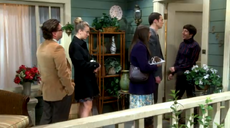 Shamy and Lenny gather at Howard's mother's house for Thanksgiving dinner.