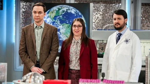 Dr. Sheldon Cooper and Dr. Amy Farrah Fowler.