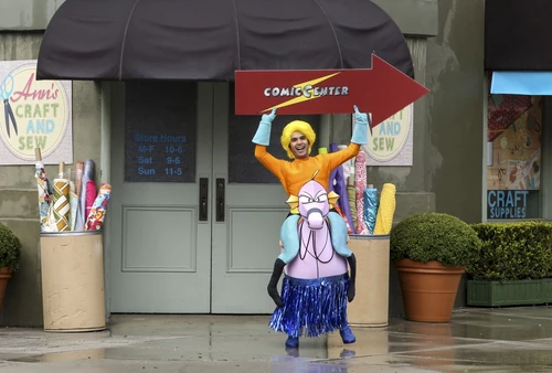 Raj as an Aquaman ad.