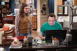 https://static.wikia.nocookie.net/bigbangtheory/images/f/f9/NM3.jpg/revision/latest/scale-to-width-down/250?cb=20160319015551