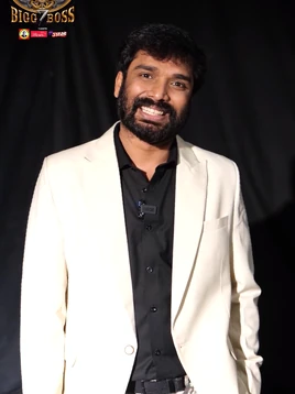 Tamil7 Pradeep Large