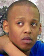 Govan5.jpg (18 KB) Govan in the Big Brother 11 bathroom