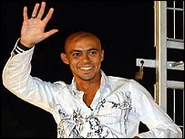 Ray is the runner-up of Big Brother 4