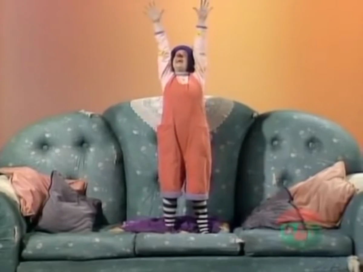 Upsey Downsey Day Big comfy couch Wiki Fandom