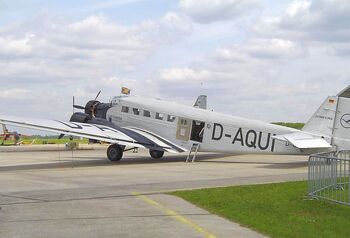 Ju-52