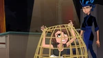 Cass is trapped.