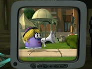 LarryBoyAndTheBadApple147.png (671 KB)