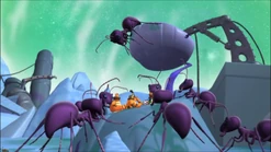 RockhopperCrewSurroundedByAnts.png (607 KB)