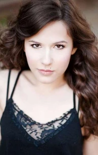 Erin Sanders