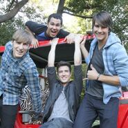 Big-time-rush-forget-you-vid-400