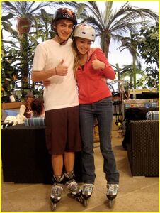 Katelyn-tarver-big-time-rush-01