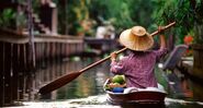 June 5, 2009: Damnoen Saduak floating market, Thailand Homepage Image Winner: November 2009 Learn more about this image