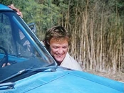 7mil-maniacal-2.jpg (39 KB) Barney is having way too much fun