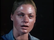 Minonee-2.jpg (18 KB) "Look at me!"