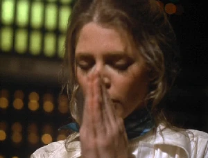 Doomsday4.jpg (75 KB) Jaime takes a moment