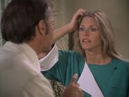 The.Bionic.Woman.S03E01.DVDrip.XviD-SAiNTS.avi 001339600