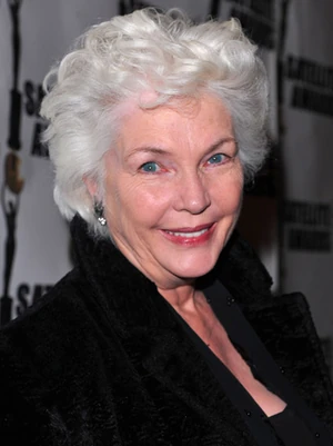 Fionnula Flanagan