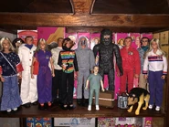 DD7C090B-F1E8-44E6-AECD-1CBDE5D4ACFE.jpeg (4.11 MB) Various outfit collections and some customs