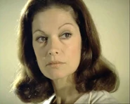 Lynda9.jpg (49 KB) Monitoring a conversation