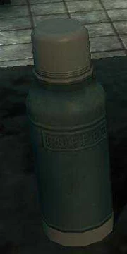 Термос с кофе