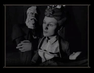 Еще живая жена Комстока